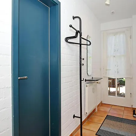 Auf Den Hoefen 12 Апартаменты *